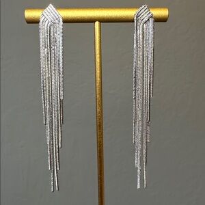 NEW - Pretty Bird Real White Gold Plated Dangle Earrings